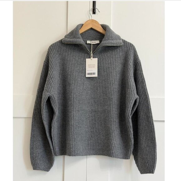 Everlane The Half-Zip Sweater in Luxe Merino Heathered Mid-Grey, Size Medium - Picture 6 of 9